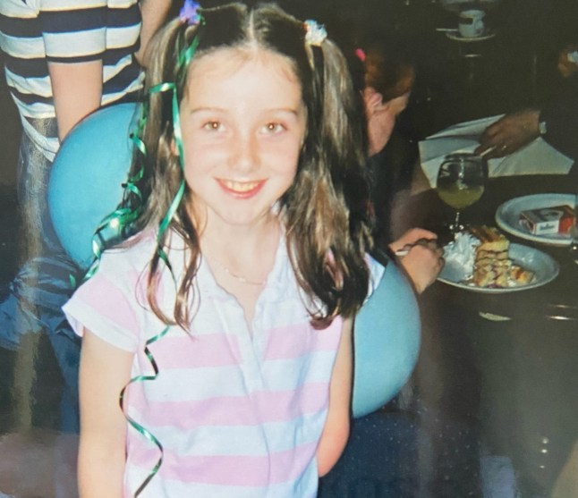 Emily Tisshaw - I Was Born Without a Left Hand ? PIP Wanted a Doctors Note to Prove It
